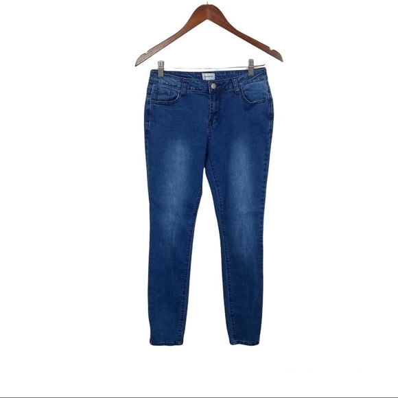 Revolve Superdown Dark Wash Stretch Skinny Jeans - Picture 1 of 7